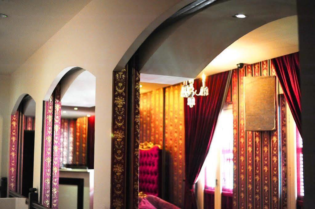 Zen Rooms Jinshan Hotel Szingapúr Kültér fotó