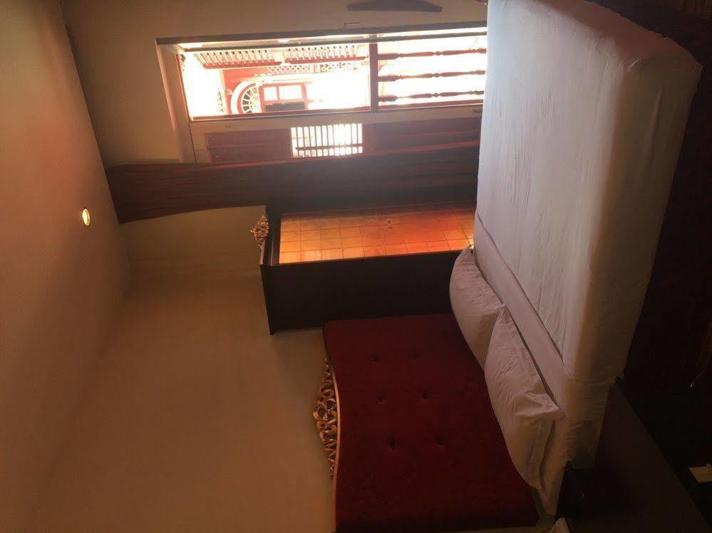 Zen Rooms Jinshan Hotel Szingapúr Kültér fotó